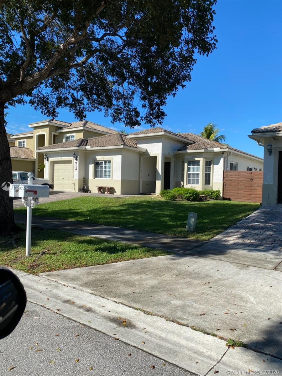 Cutler Bay, FL 33189,9027 SW 211th Ln