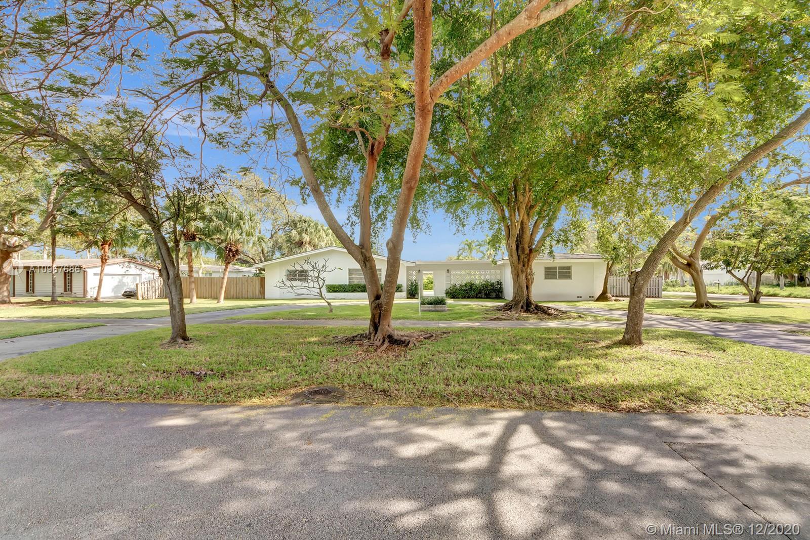 Palmetto Bay, FL 33157,16851 SW 77th Ave