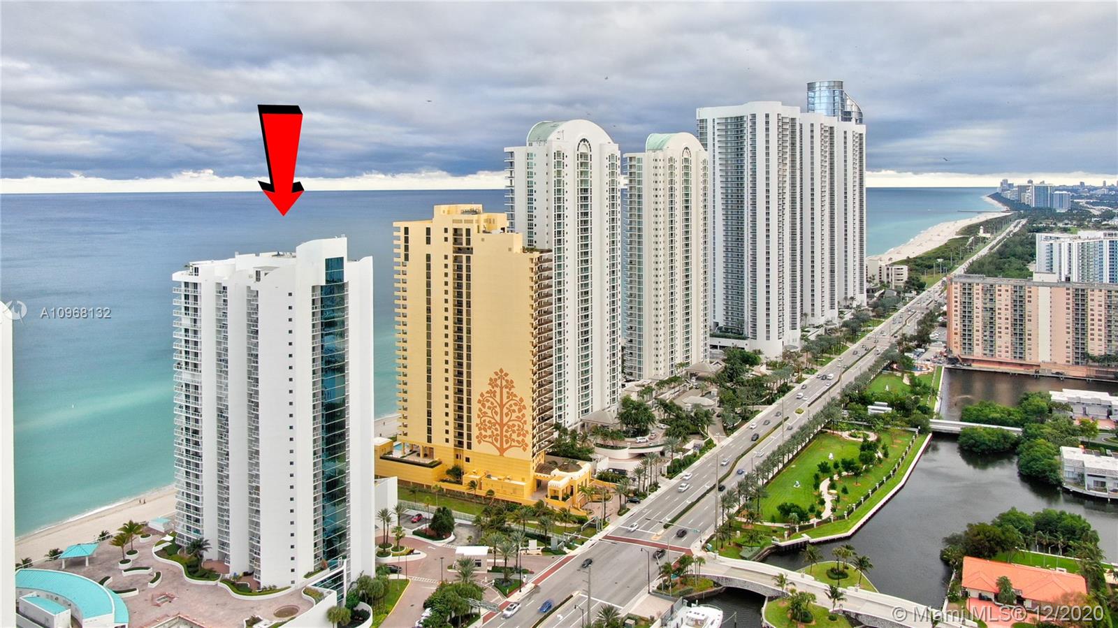 Sunny Isles Beach, FL 33160,16425 Collins Ave #1112