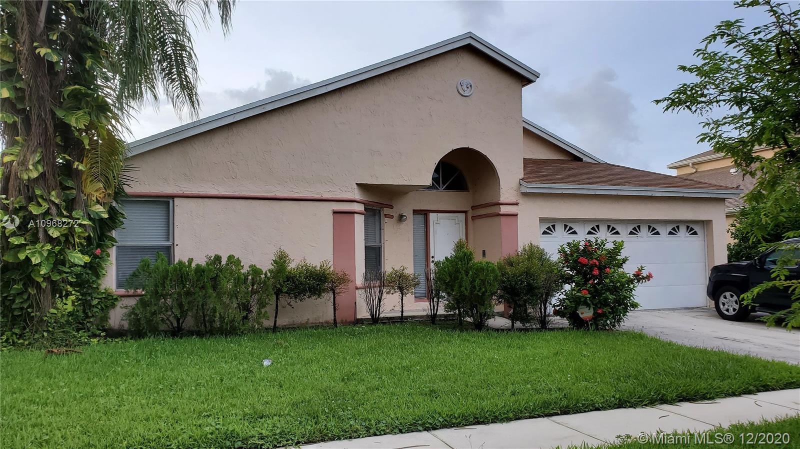 9750 Glacier Dr, Miramar, FL 33025