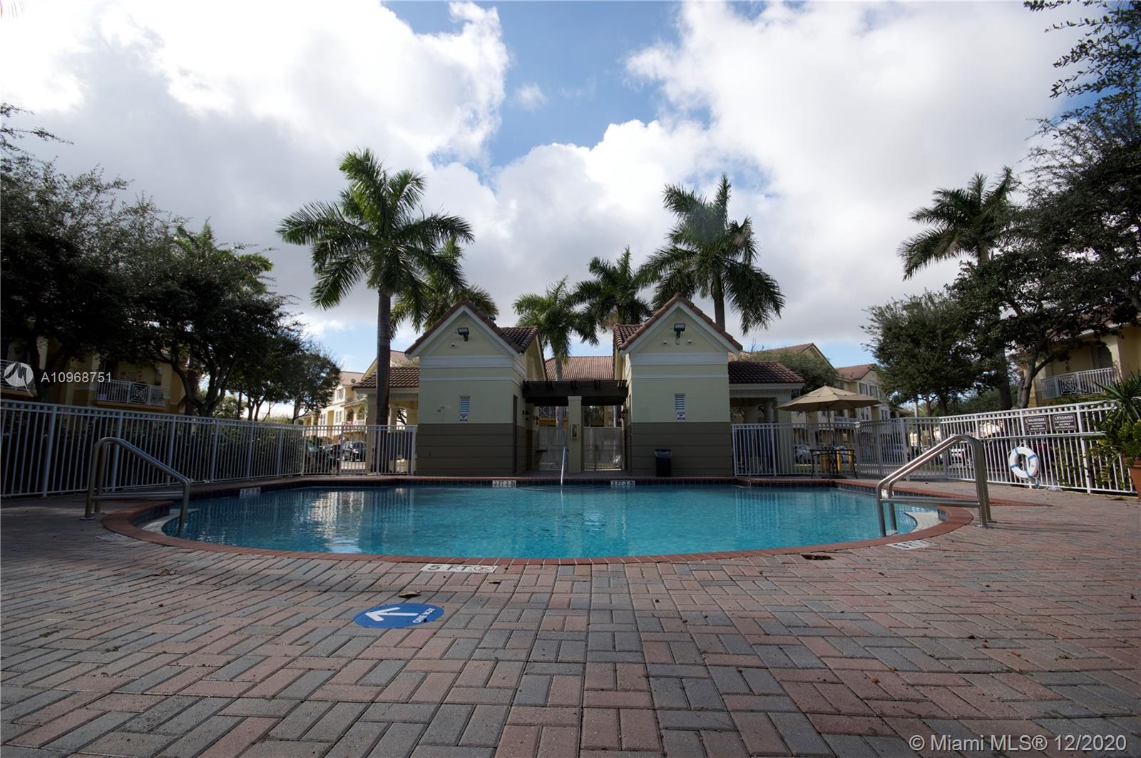 Miami, FL 33174,8838 W Flagler St #208