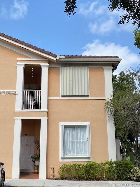 17720 NW 73rd Ave #209-2, Hialeah, FL 33015