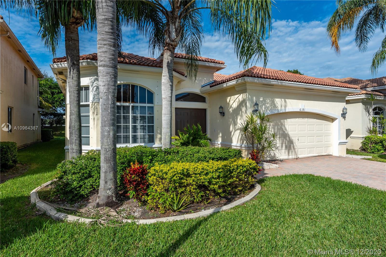 Pembroke Pines, FL 33332,6101 SW 195th Ave