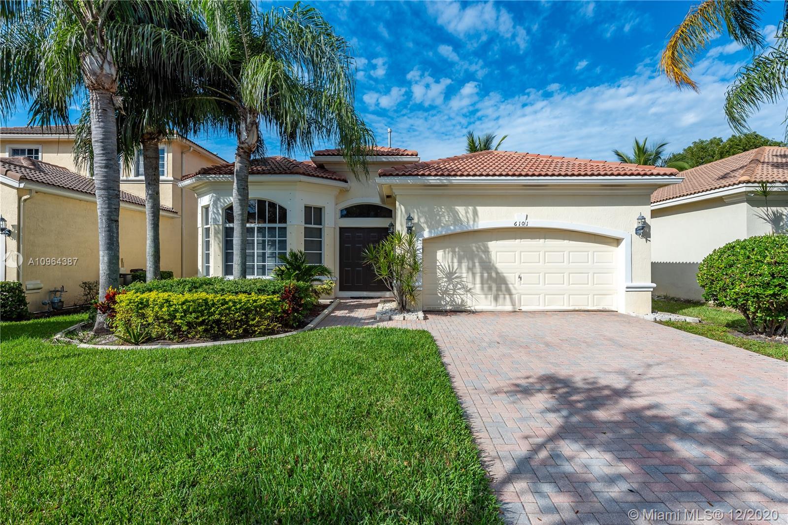 Pembroke Pines, FL 33332,6101 SW 195th Ave