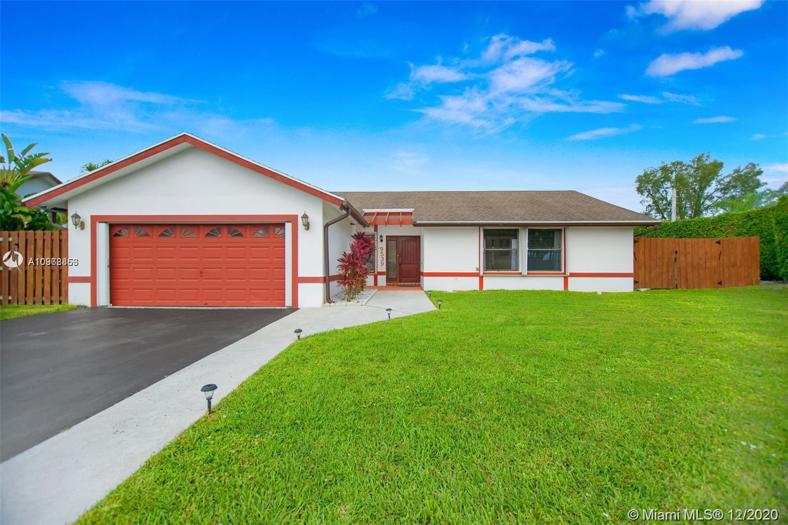 9539 Wyoming Ct, Boca Raton, FL 33434