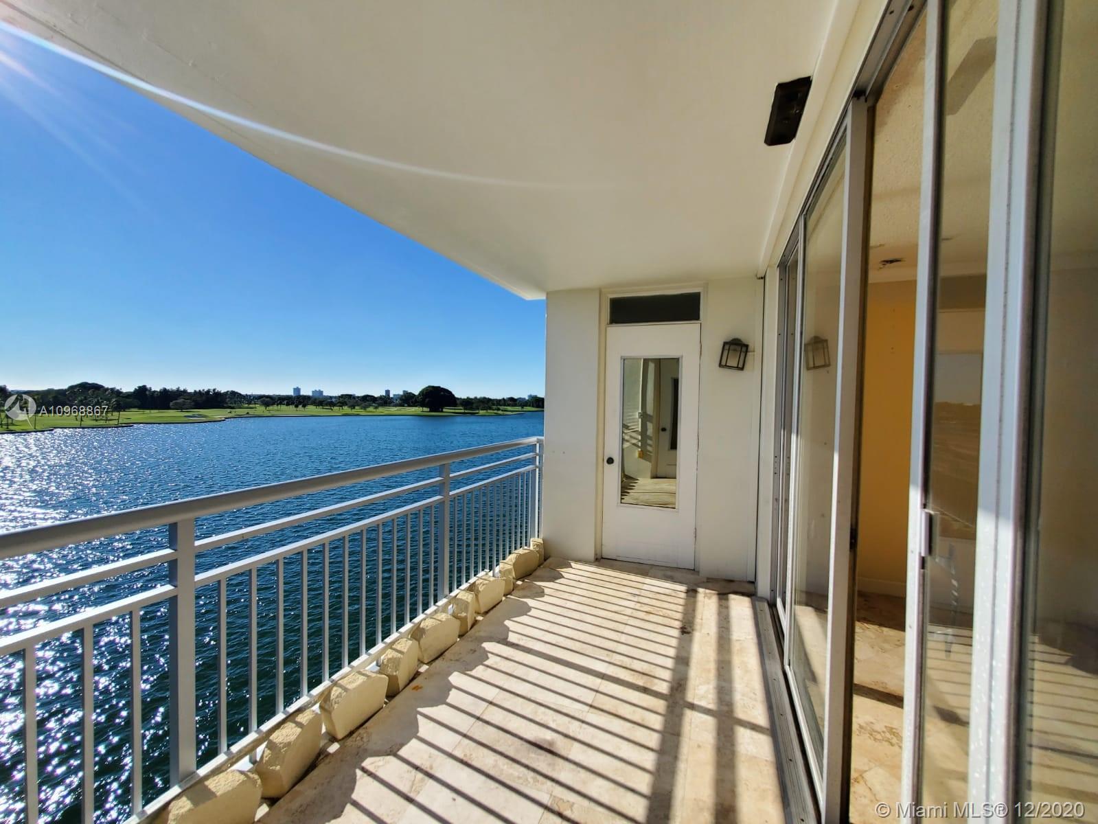 Bay Harbor Islands, FL 33154,9250 W Bay Harbor Dr #6B