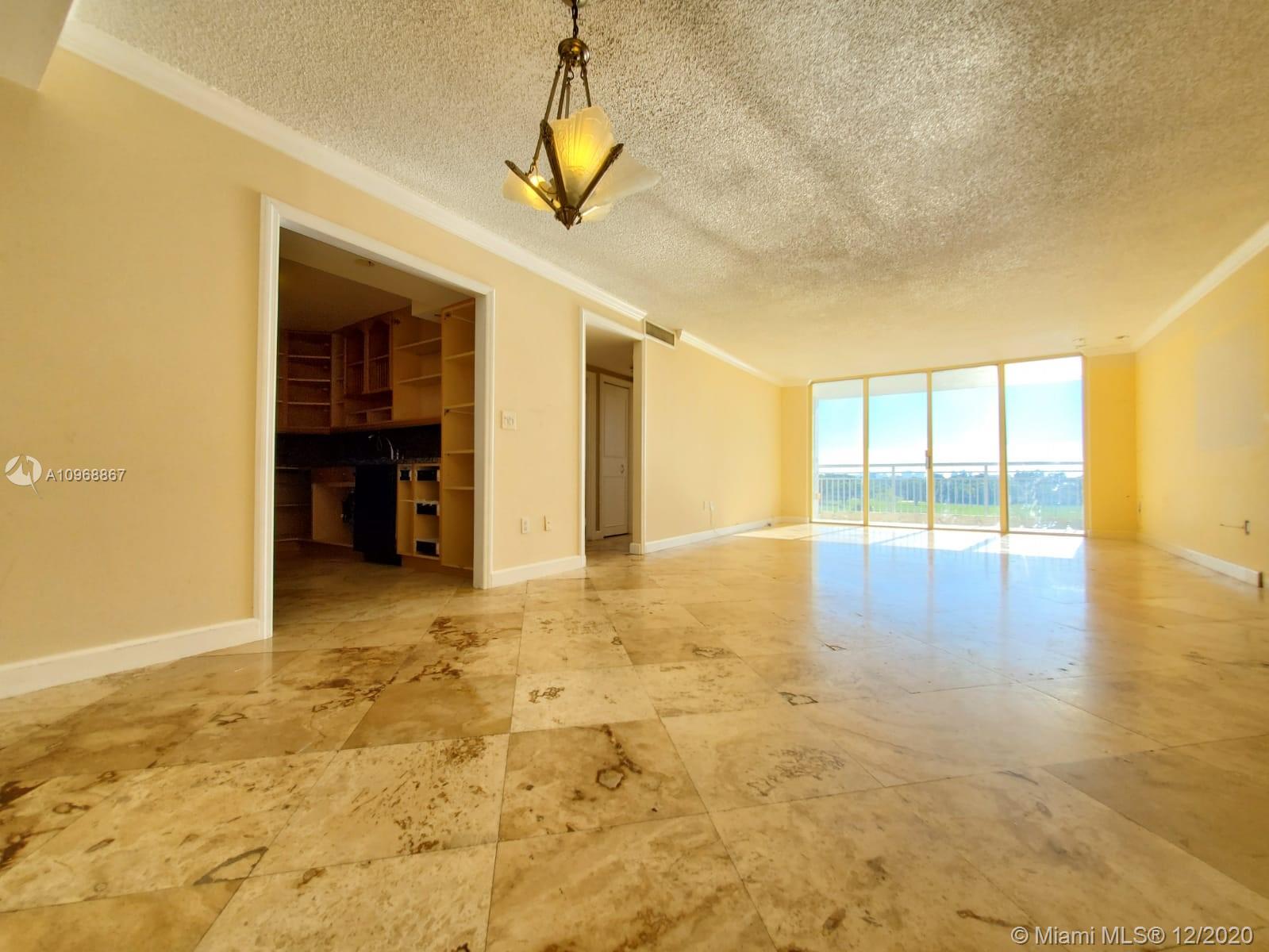 Bay Harbor Islands, FL 33154,9250 W Bay Harbor Dr #6B