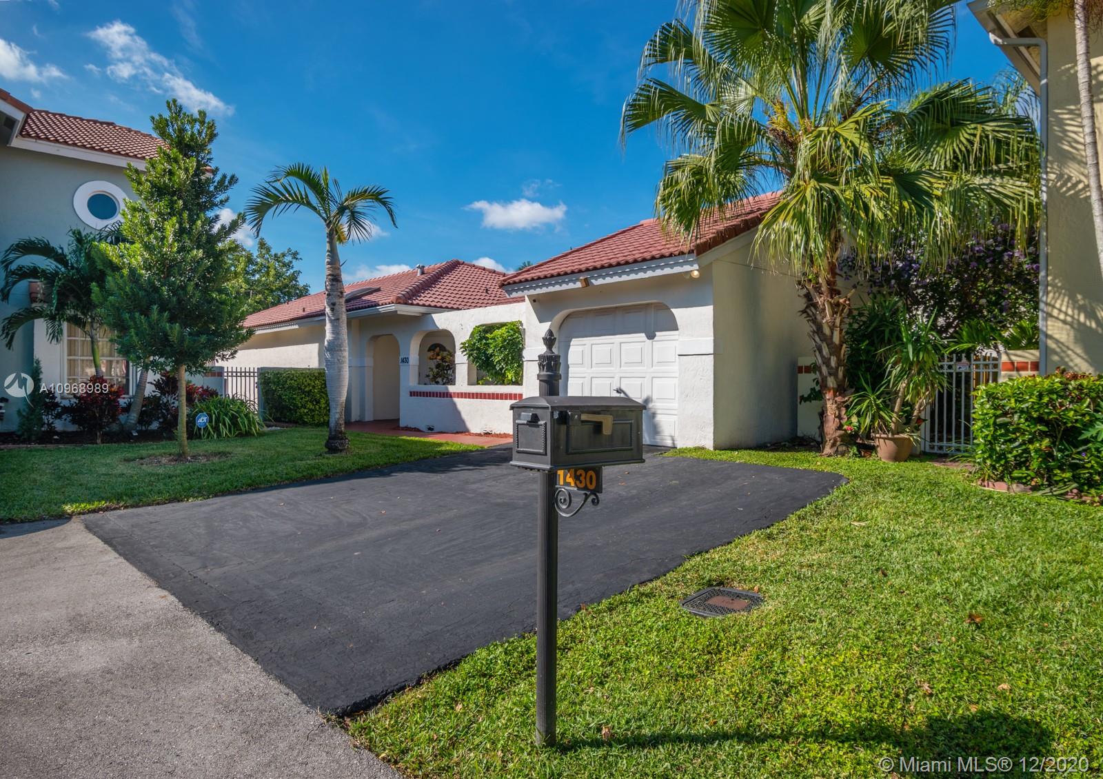 Weston, FL 33326,1430 Seagrape Cir