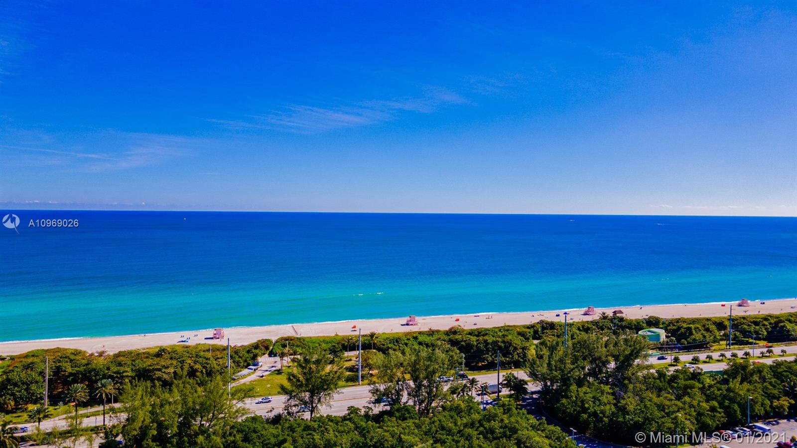 Sunny Isles Beach, FL 33160,100 Bayview Dr #2124