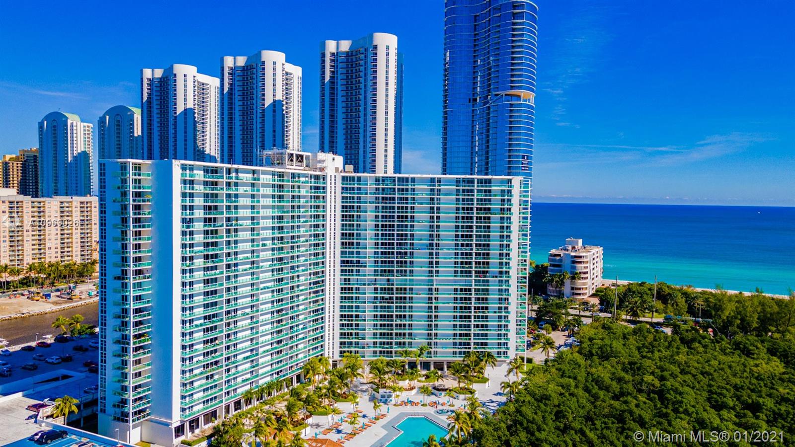 Sunny Isles Beach, FL 33160,100 Bayview Dr #2124