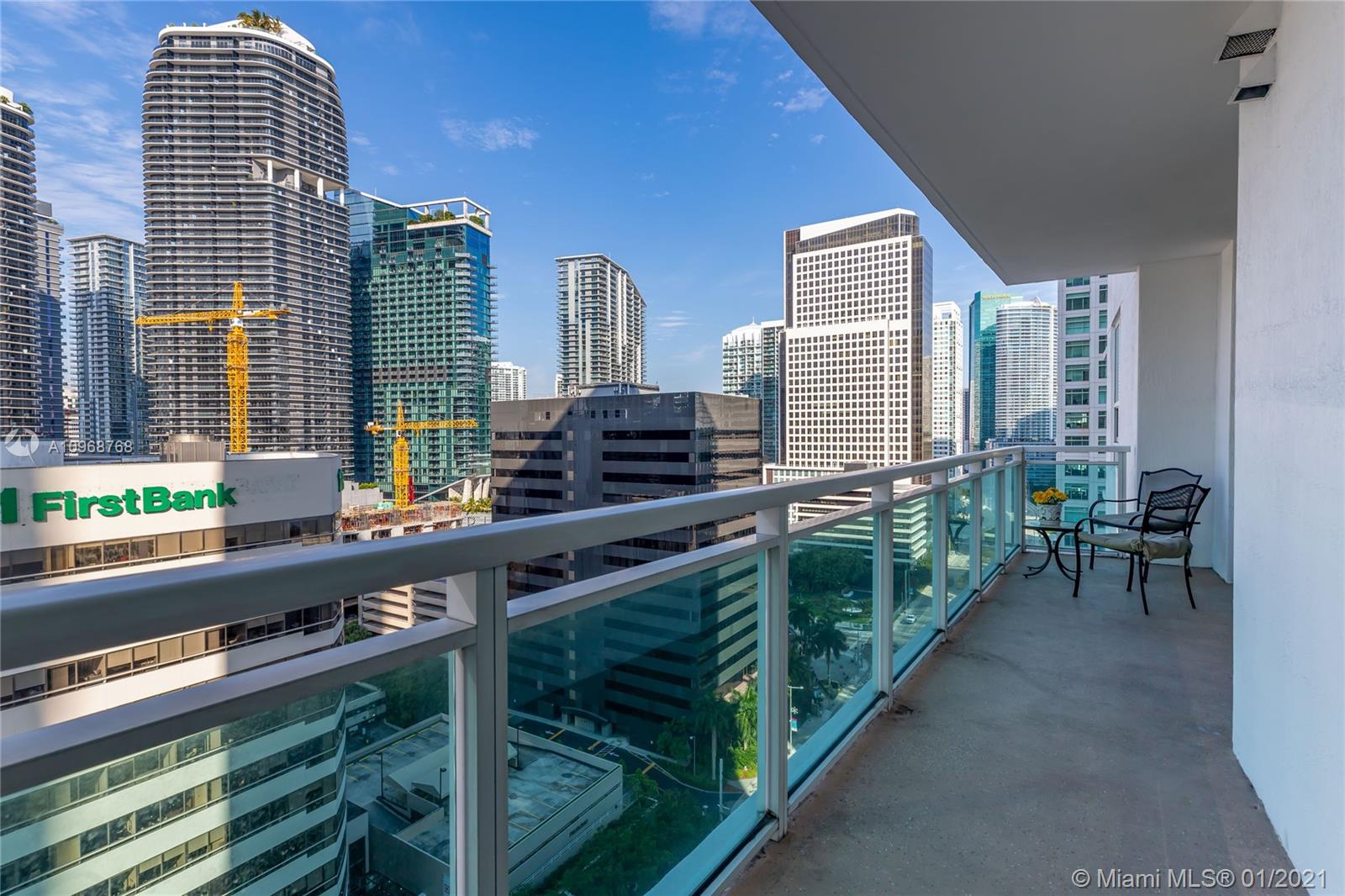 951 Brickell Ave #1905, Miami, FL 33131