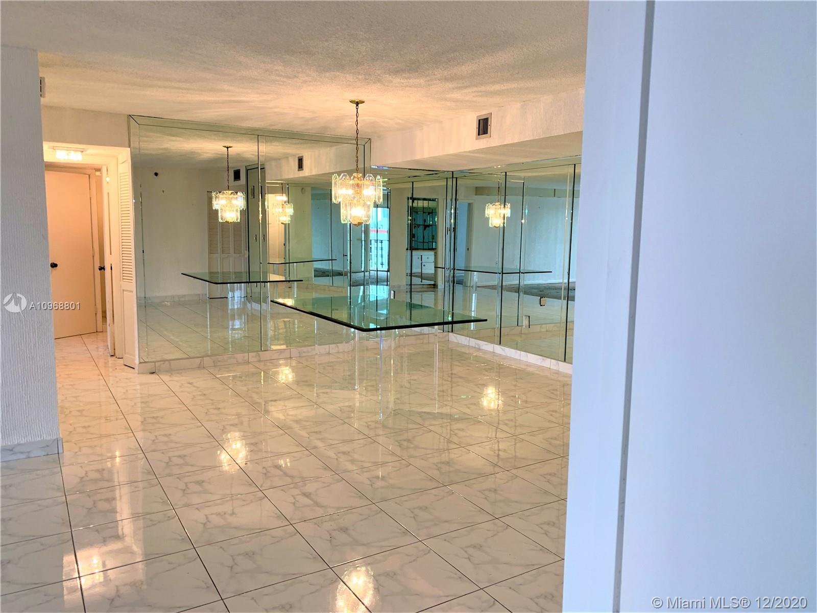 Hollywood, FL 33019,1201 S Ocean Dr #1808S