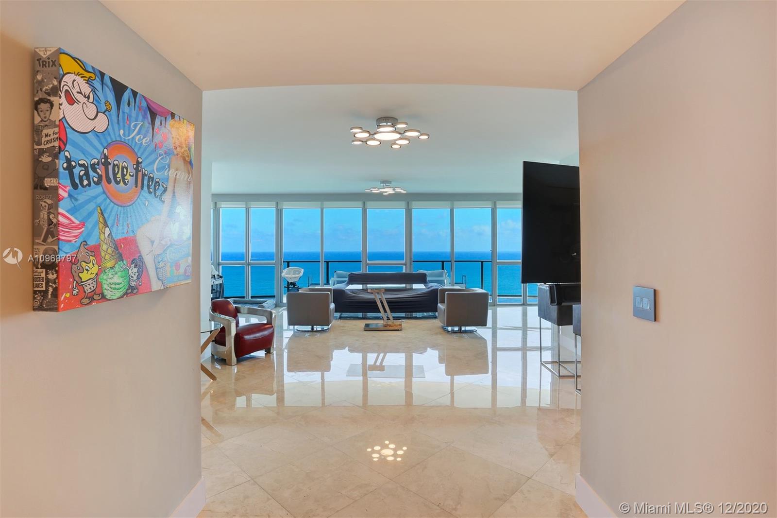 Hollywood, FL 33019,3101 S Ocean Dr #2608