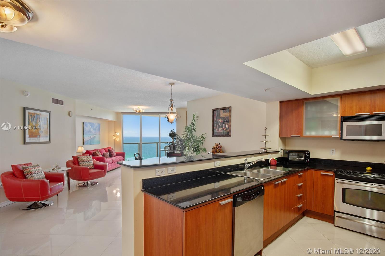 Sunny Isles Beach, FL 33160,16699 Collins Ave #3605