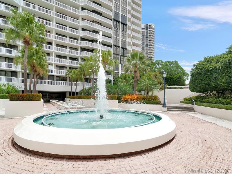 Aventura, FL 33160,1000 W Island Blvd #2511