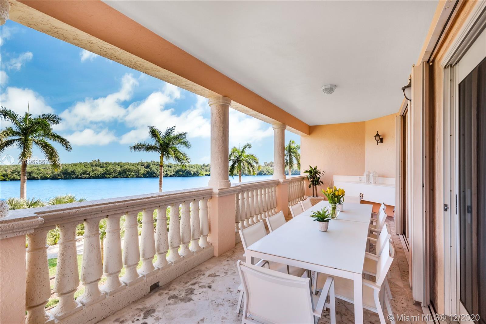 Coral Gables, FL 33158,13635 Deering Bay Dr #224