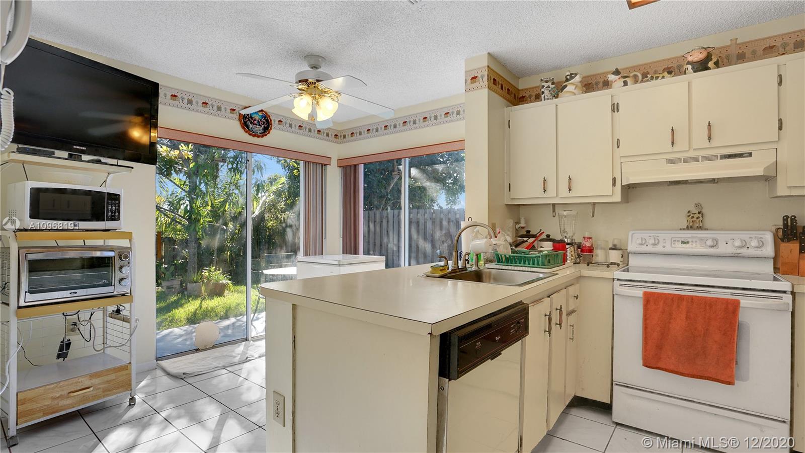 Cutler Bay, FL 33190,22267 SW 97th Ct