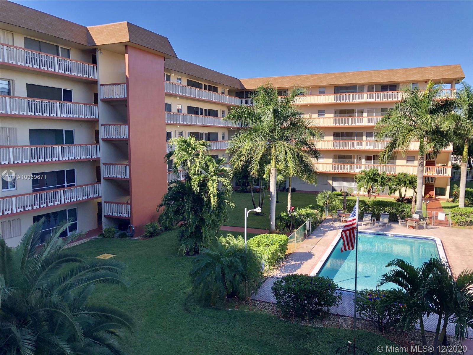 5300 Washington St #U304, Hollywood, FL 33021