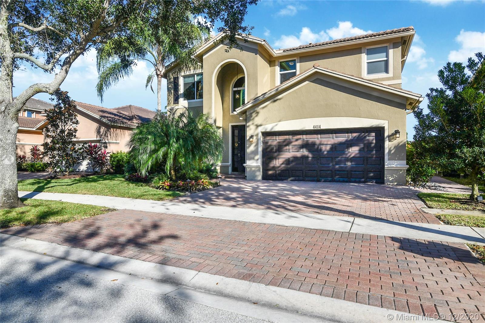 4414 E Whitewater Ave,  Weston,  FL 33332