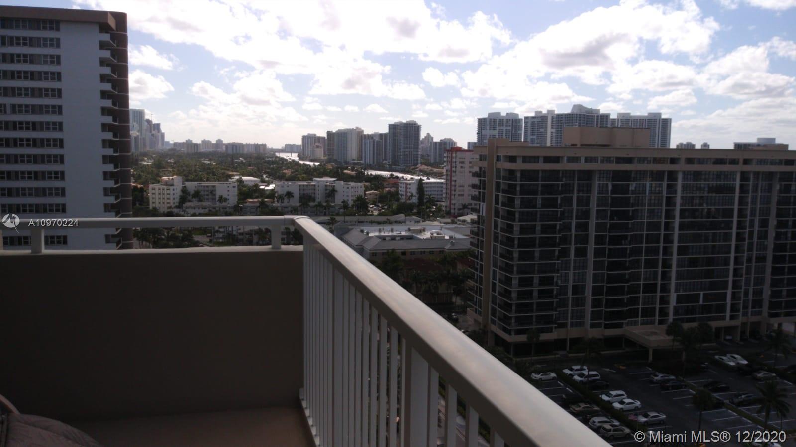 Hallandale Beach, FL 33009,1980 S Ocean Dr #15Q