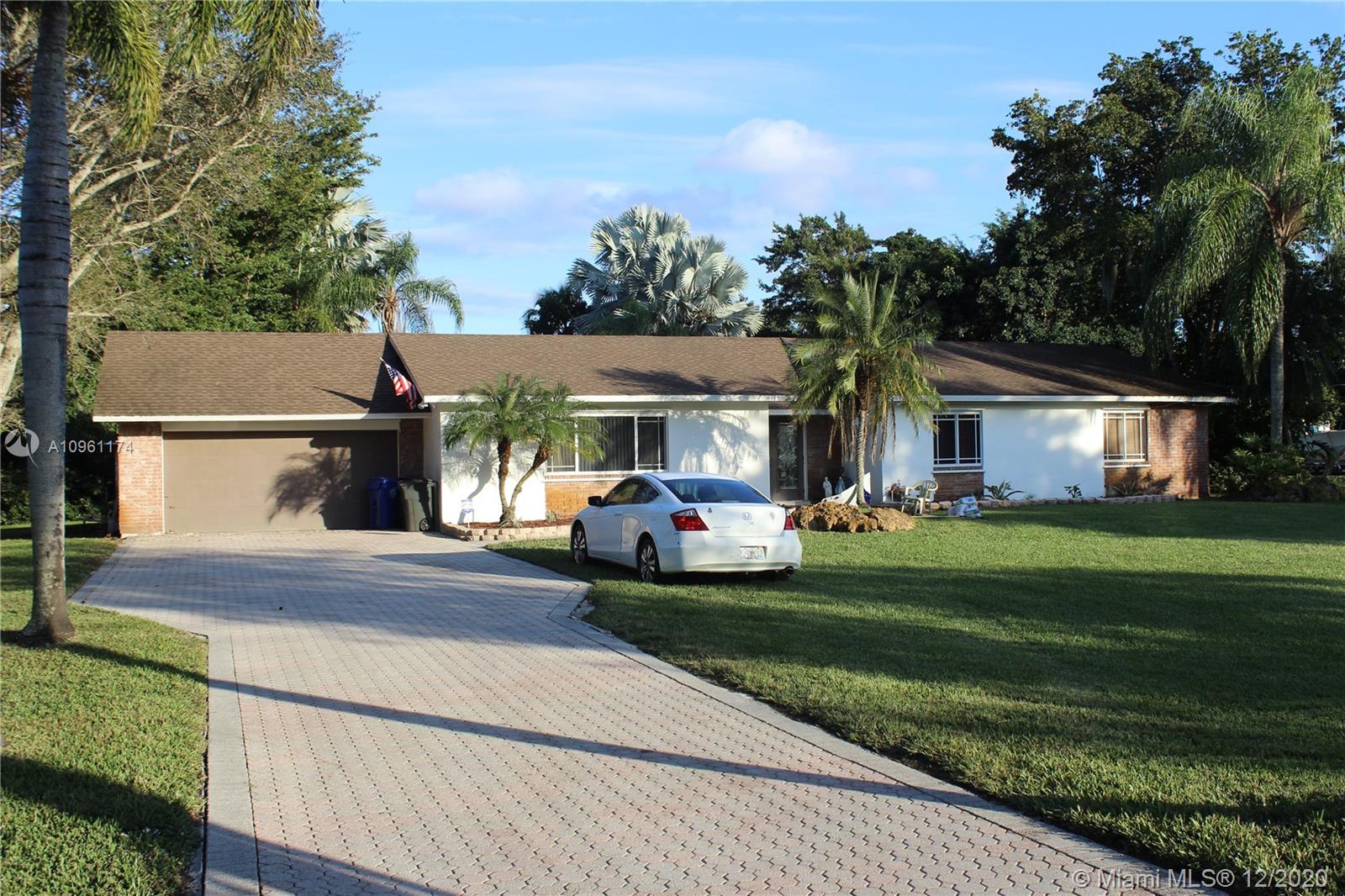 4910 SW 164th Ter, Southwest Ranches, FL 33331