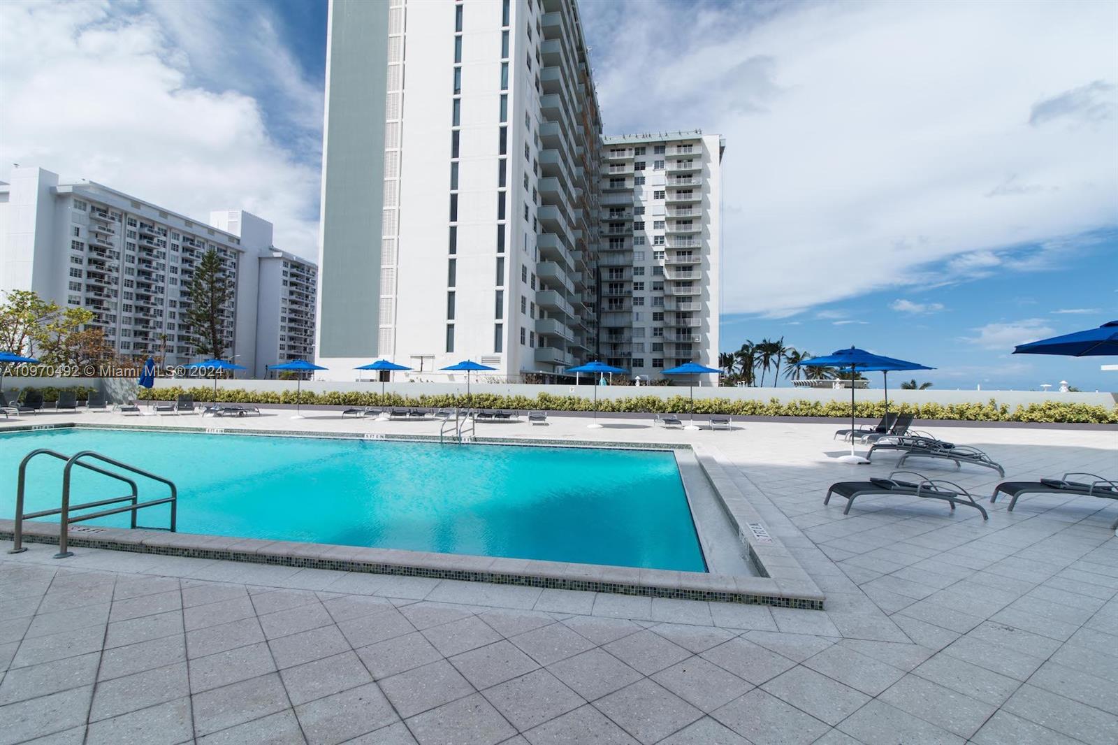 5601 Collins Ave 821, Miami Beach, Florida 33140, 2 Bedrooms Bedrooms, ,2 BathroomsBathrooms,Residentiallease,For Rent,5601 Collins Ave 821,A10970492