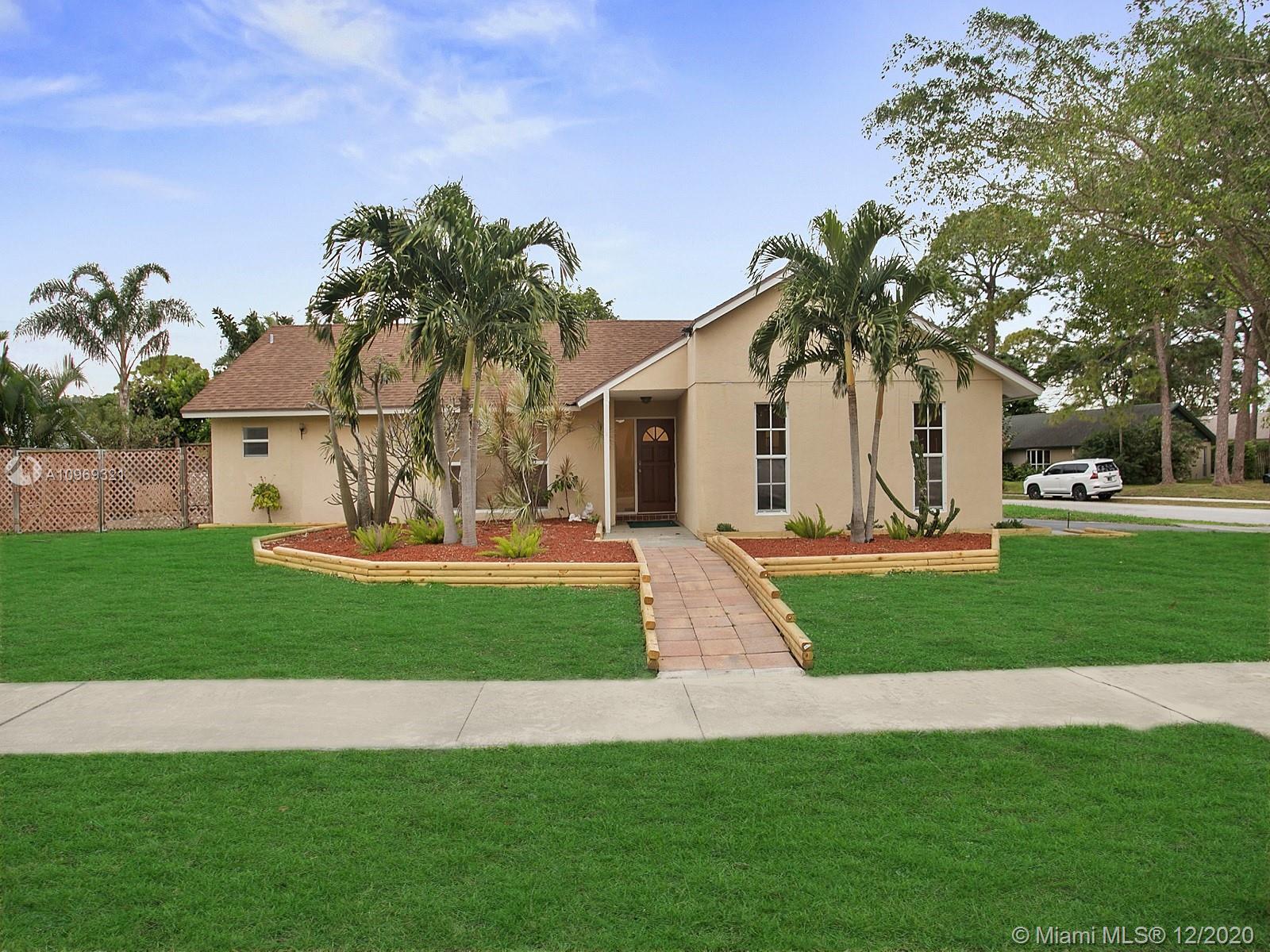 4003 NW 8th Ct, Delray Beach, FL 33445