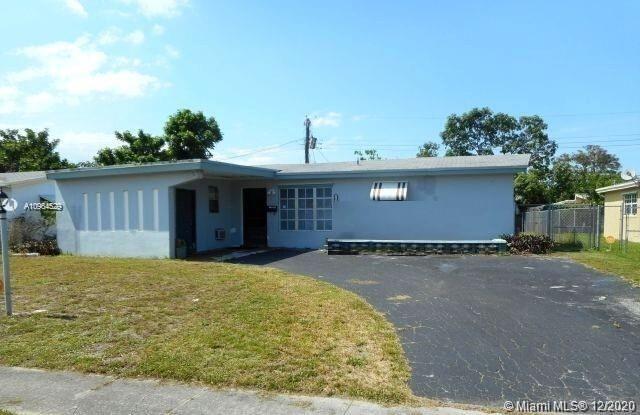 3425 NW 33rd St, Lauderdale Lakes, FL 33309