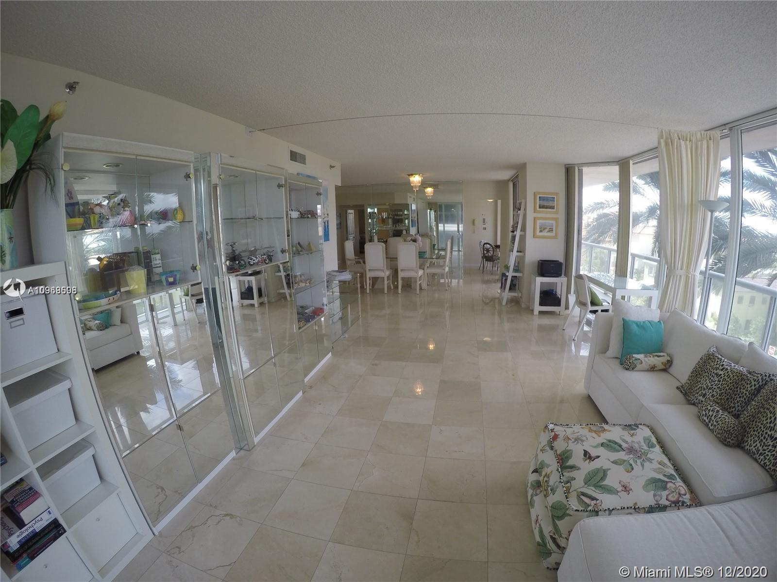 Surfside, FL 33154,8925 Collins Ave #4E