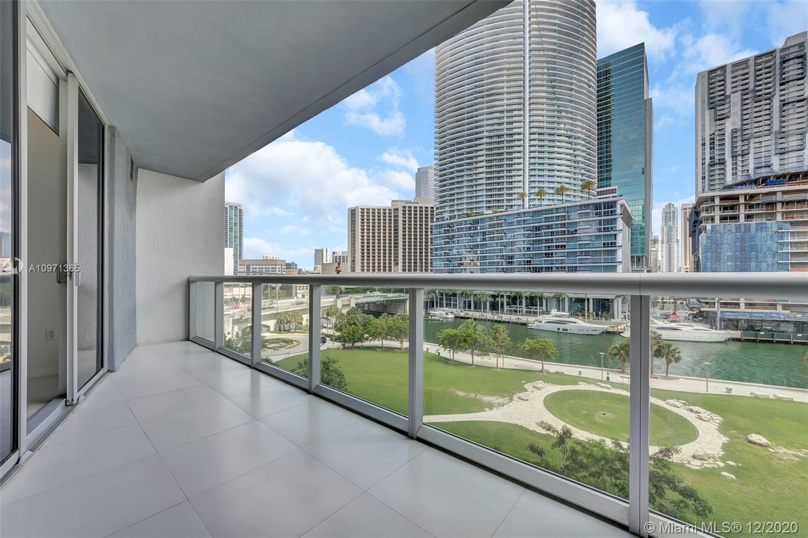 Miami, FL 33131,475 Brickell Ave #614