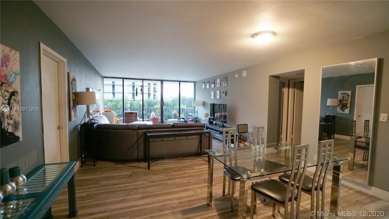 Miami, FL 33138,780 NE 69th St #403