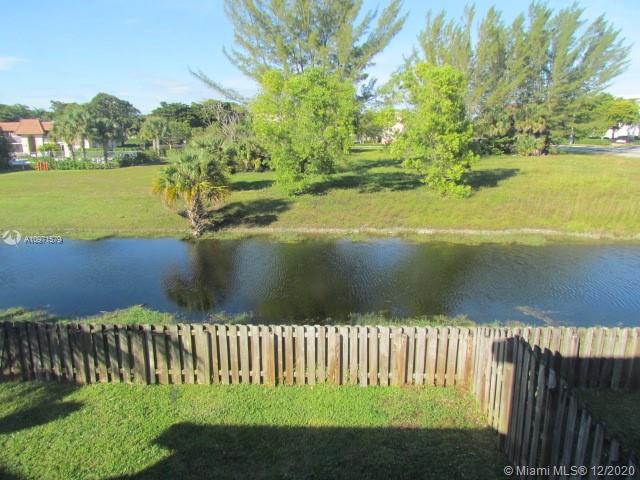 Coral Springs, FL 33065,2656 Riverside Dr #2656