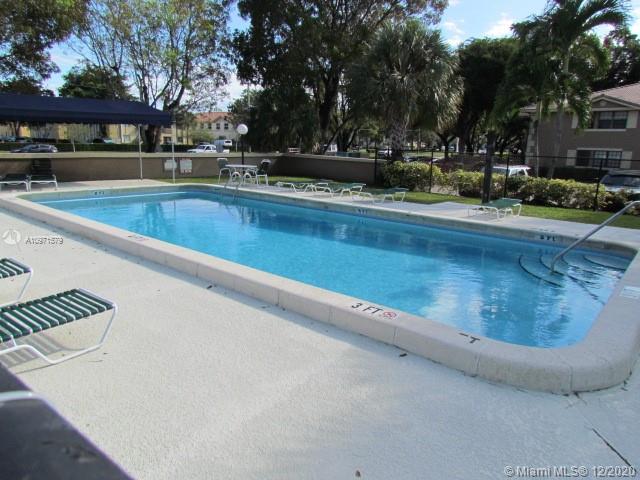 Coral Springs, FL 33065,2656 Riverside Dr #2656