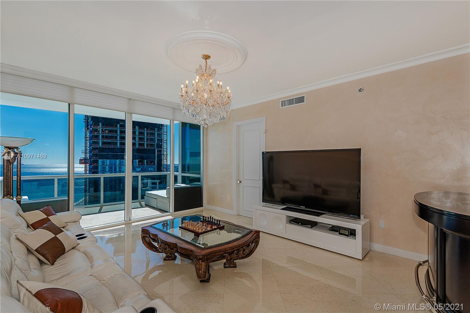 Sunny Isles Beach, FL 33160,18101 Collins Ave #4702