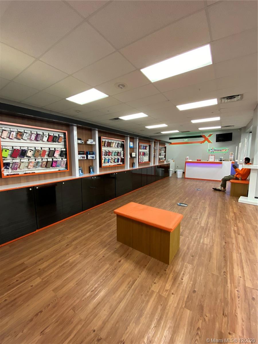 Pembroke Pines, FL 33027,12800 Pines Blvd