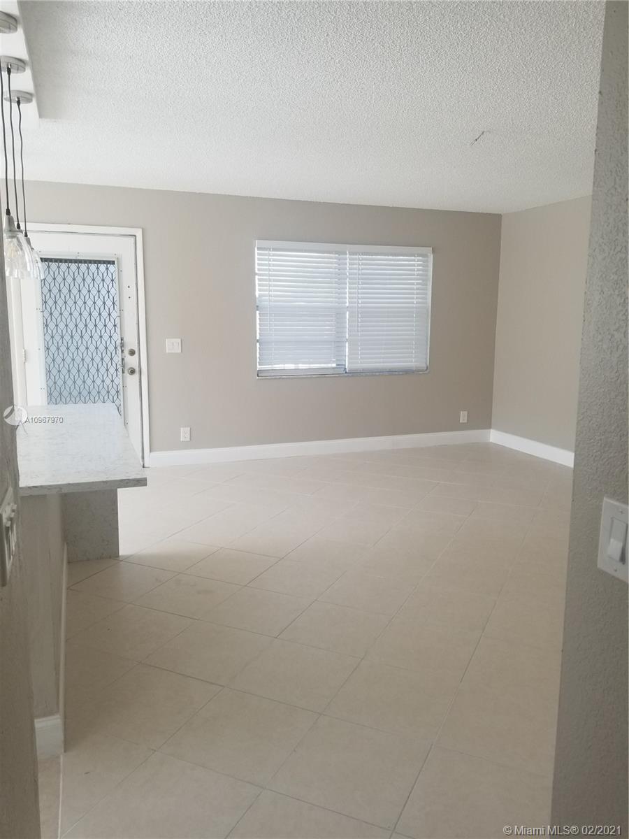 Delray Beach, FL 33446,431 Saxony I #431