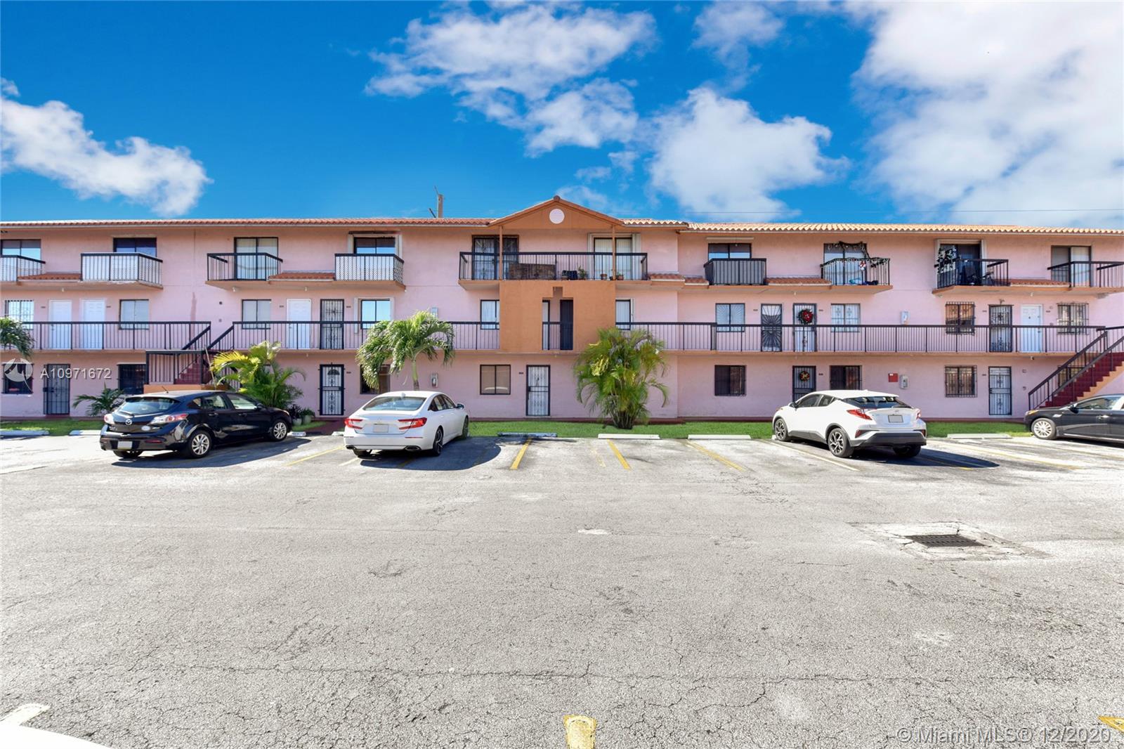 2162 W 60th St #14209, Hialeah, FL 33016