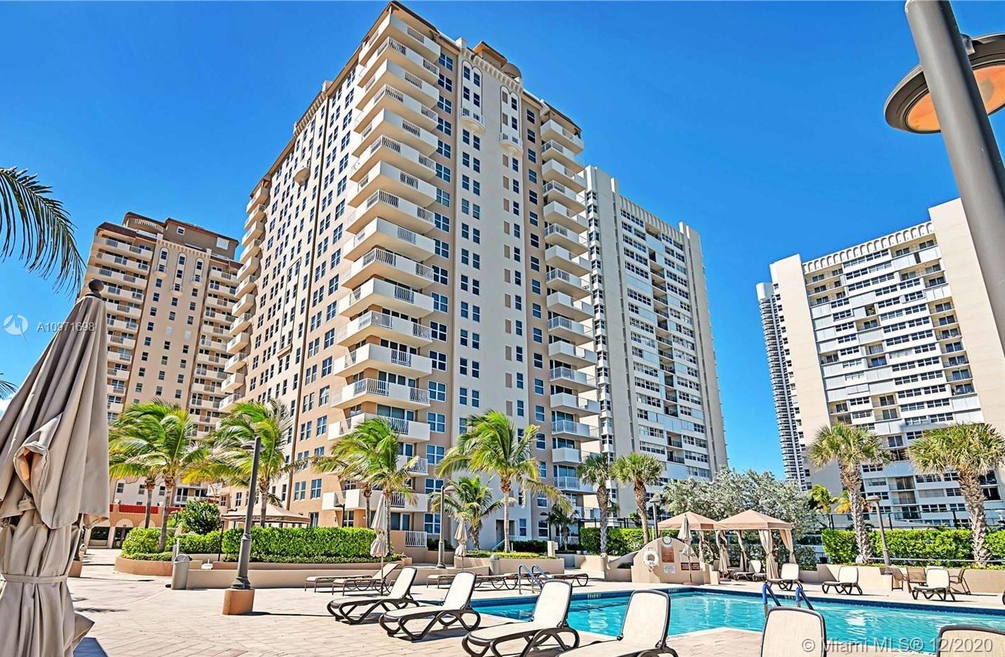 Hallandale Beach, FL 33009,1920 S Ocean Dr #4C