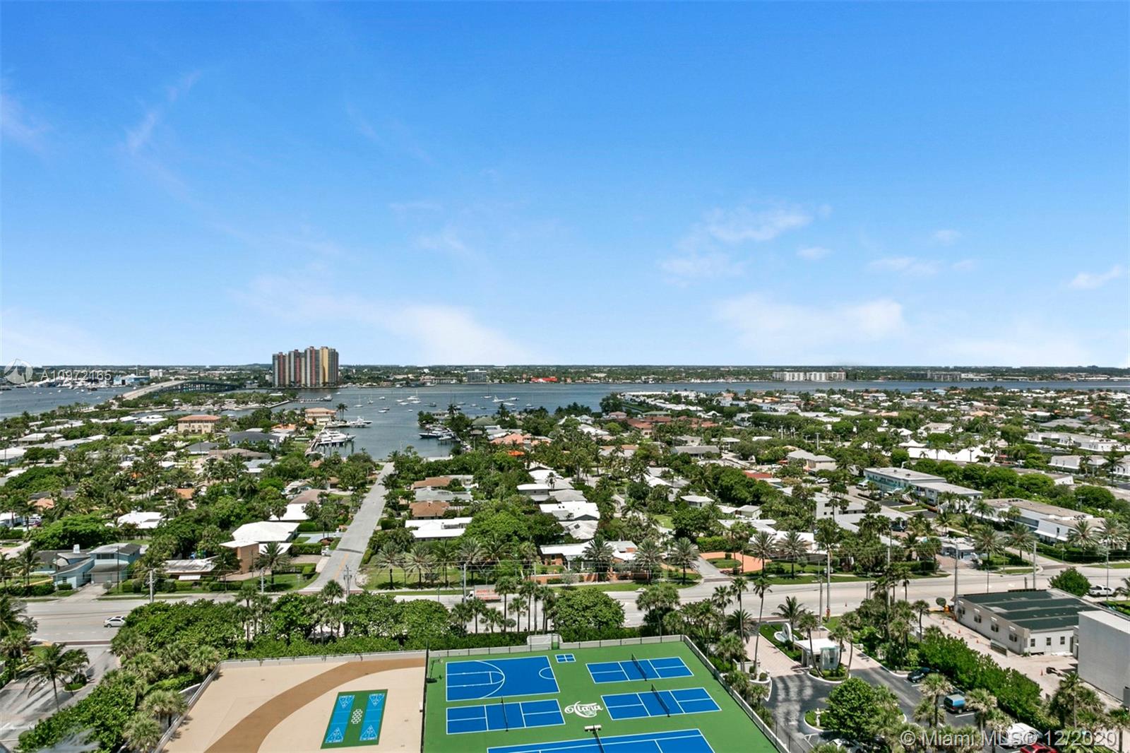 Riviera Beach, FL 33404,3000 N Ocean Dr #19H