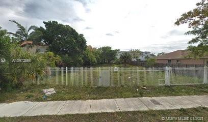 810 NW 2nd Ave, Fort Lauderdale, FL 33311