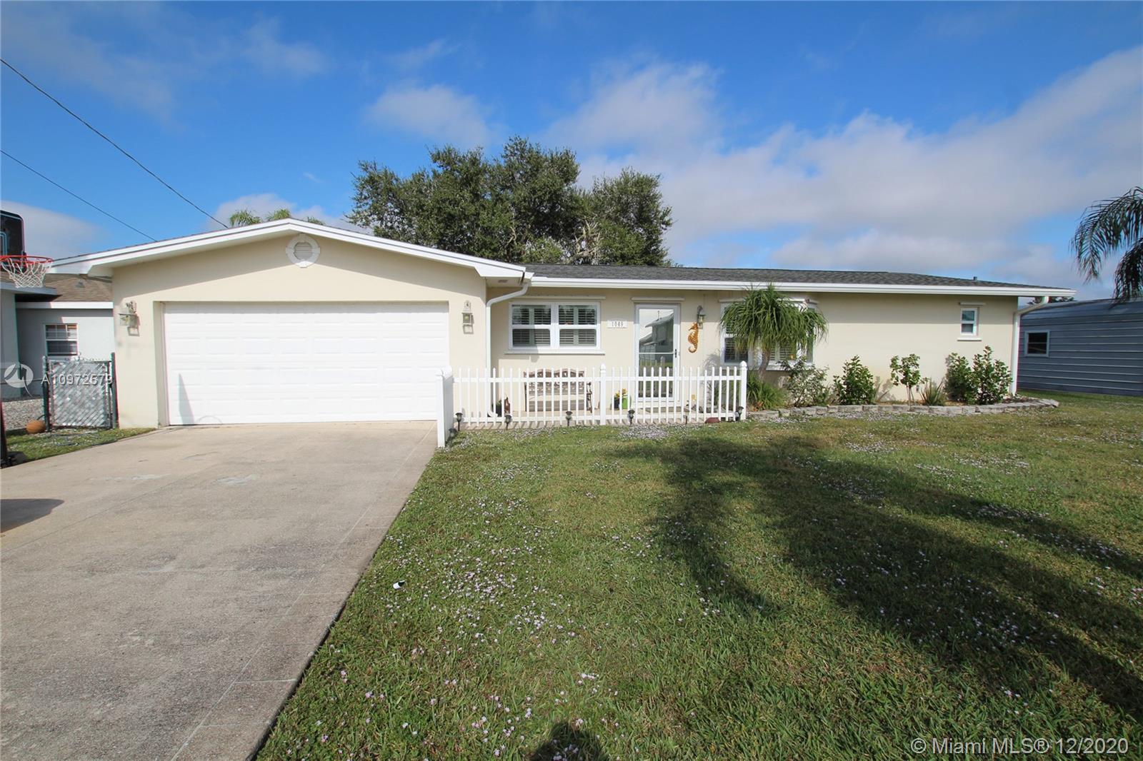 1049 Maple Street, Bulkhead Ridge, FL 34974