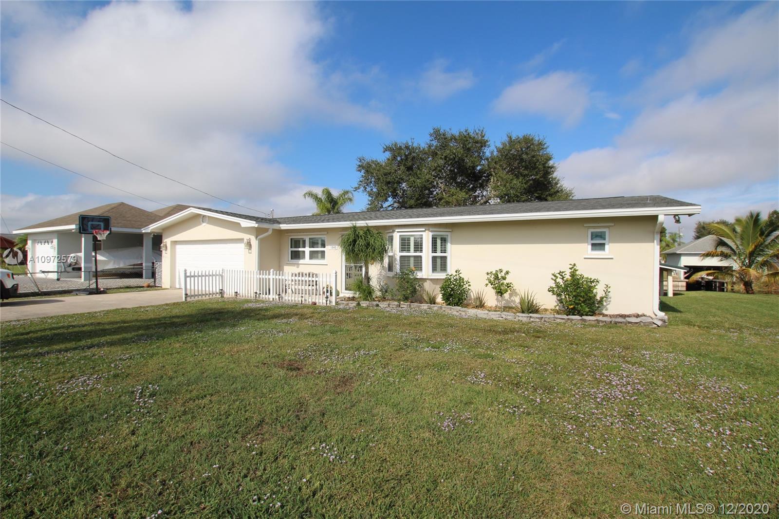 Bulkhead Ridge, FL 34974,1049 Maple Street