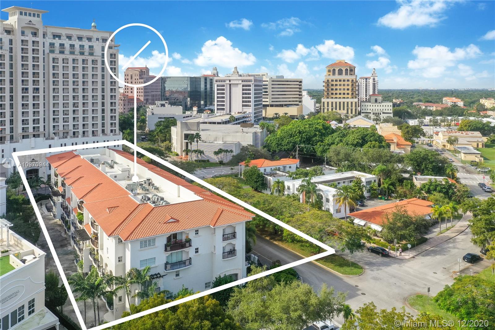 Coral Gables, FL 33134,50 Alhambra Cir #106