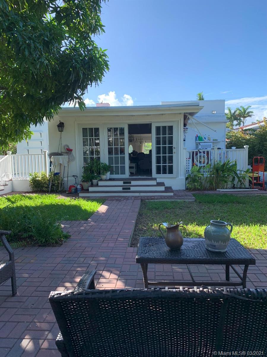 Photo 84 of 8811 Emerson Ave in Surfside - MLS A10972800