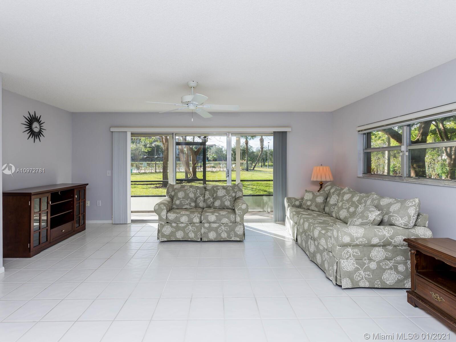 Pembroke Pines, FL 33027,550 SW 137th Ave #L114