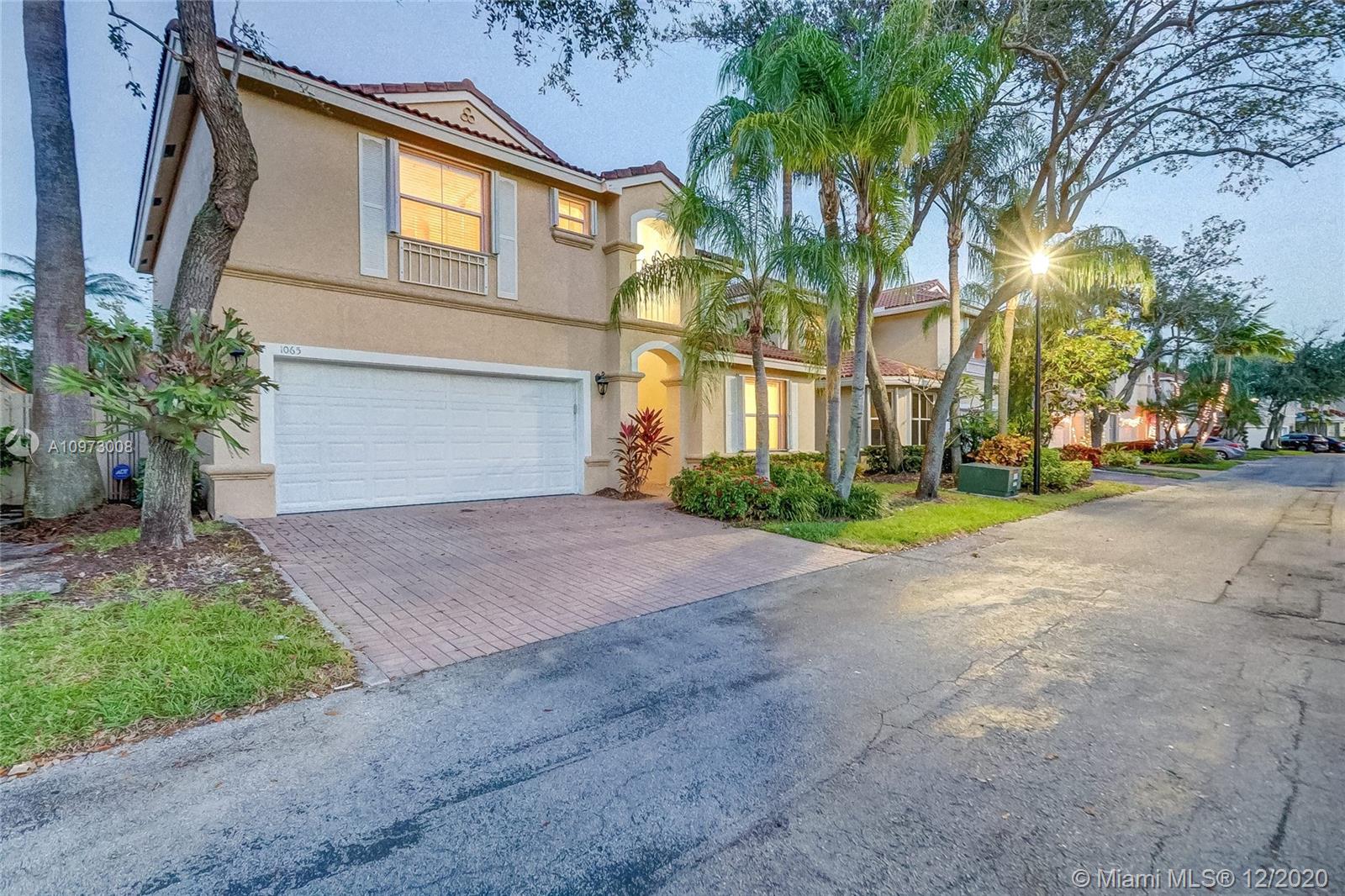 Hollywood, FL 33019,1065 Weeping Willow Way