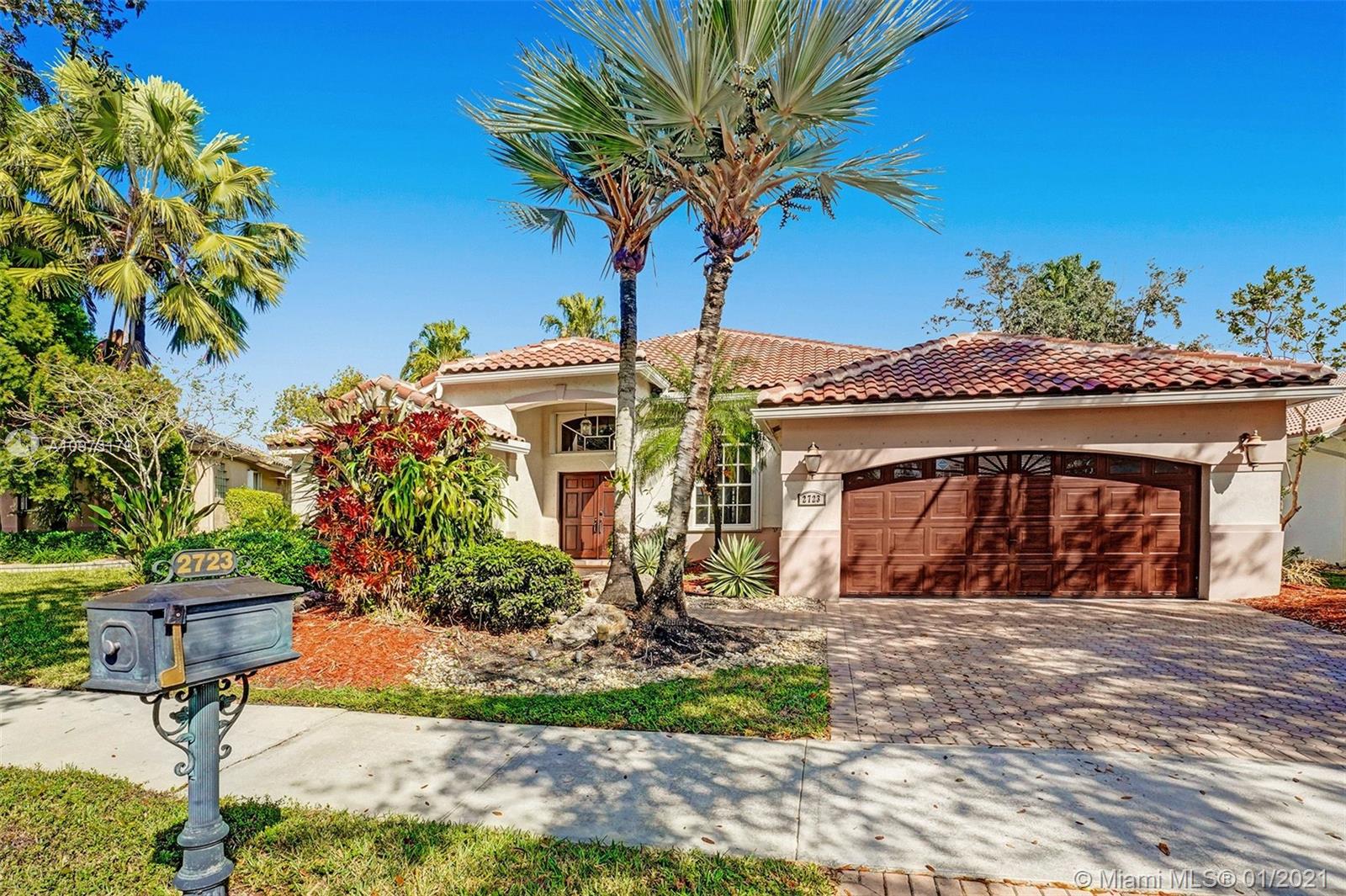 Photo 1 of 2723 Oakbrook Dr in Weston - MLS A10973179