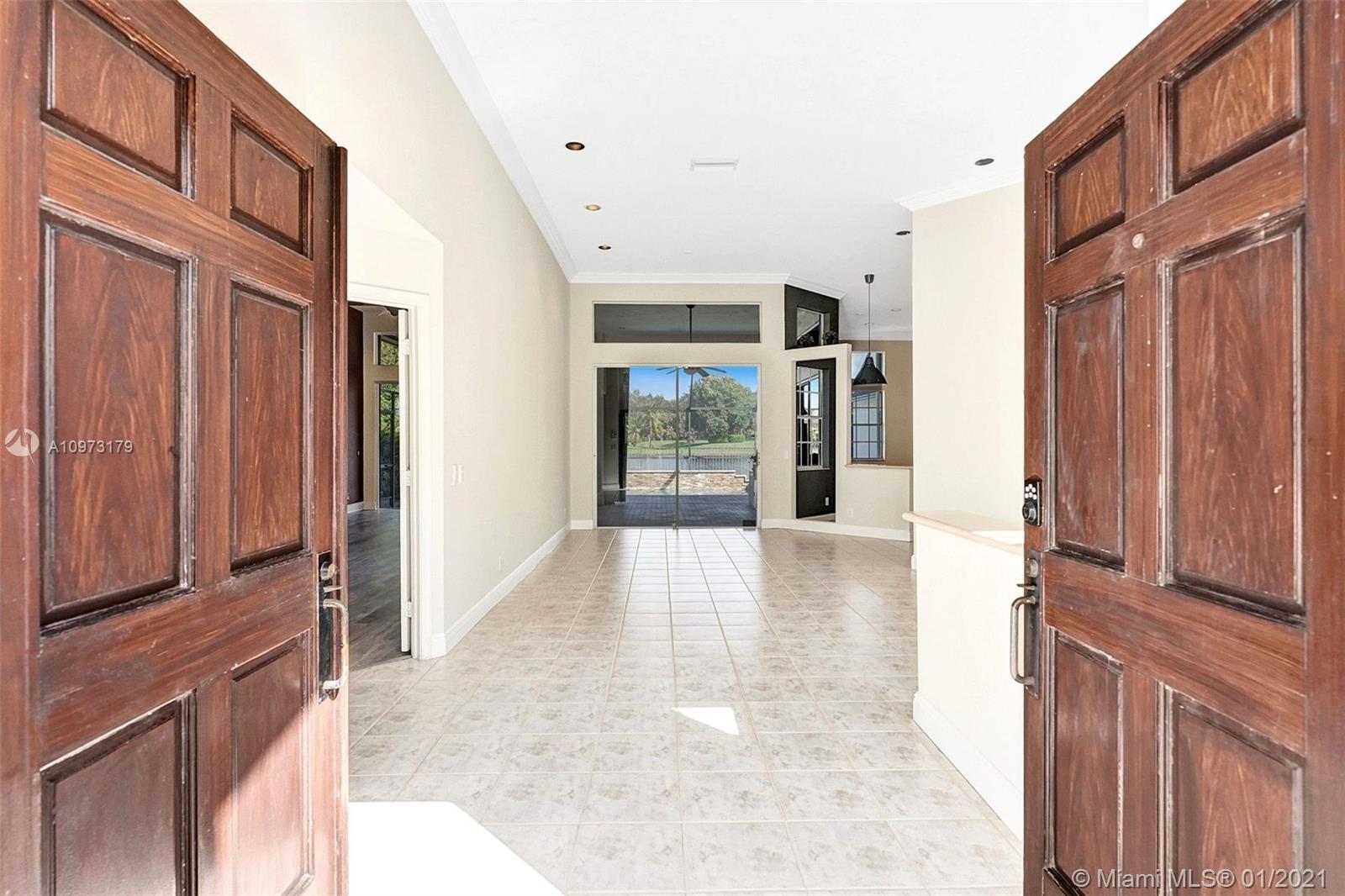 Photo 44 of 2723 Oakbrook Dr in Weston - MLS A10973179