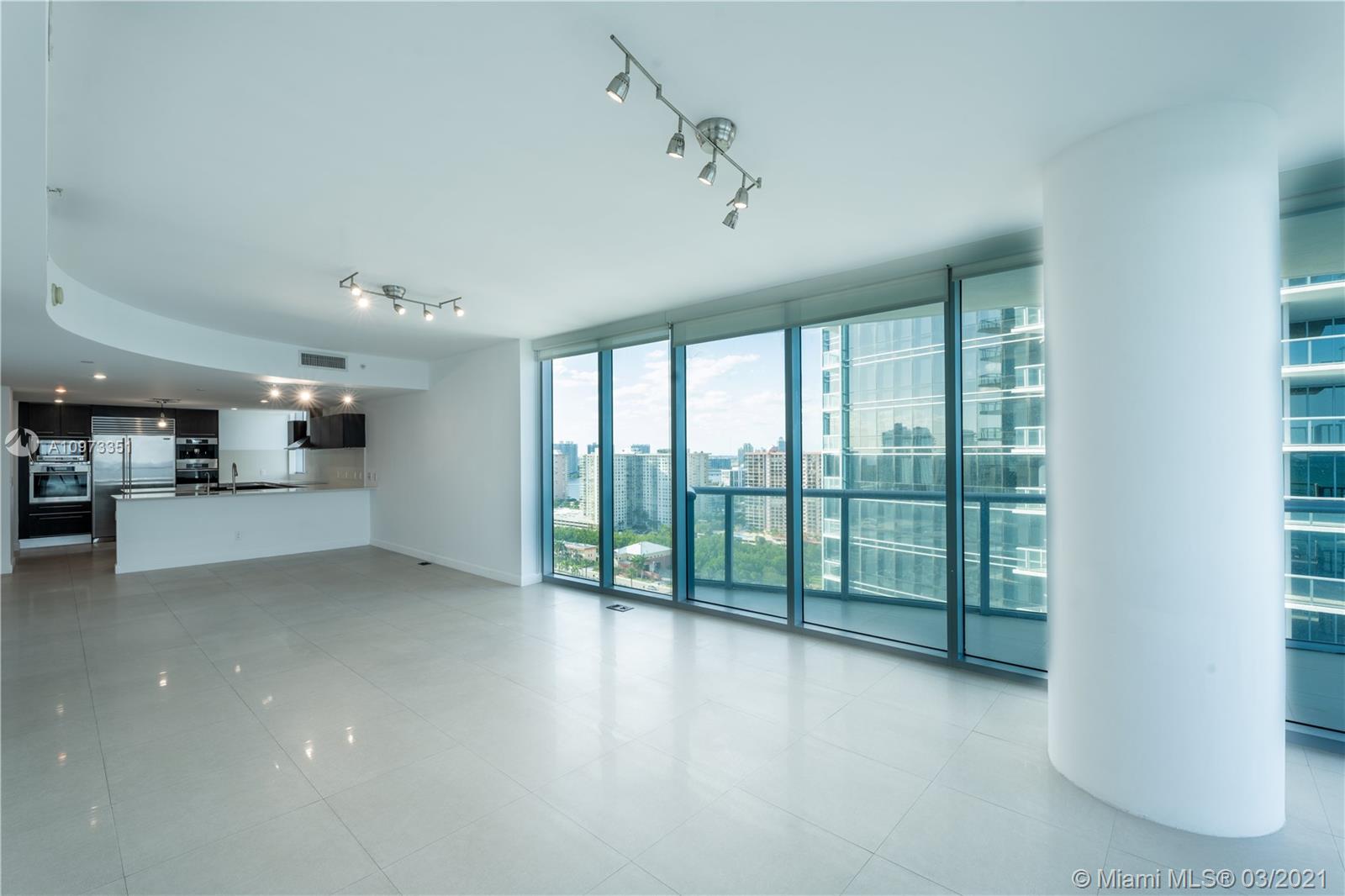 Sunny Isles Beach, FL 33160,17001 Collins Ave #2208