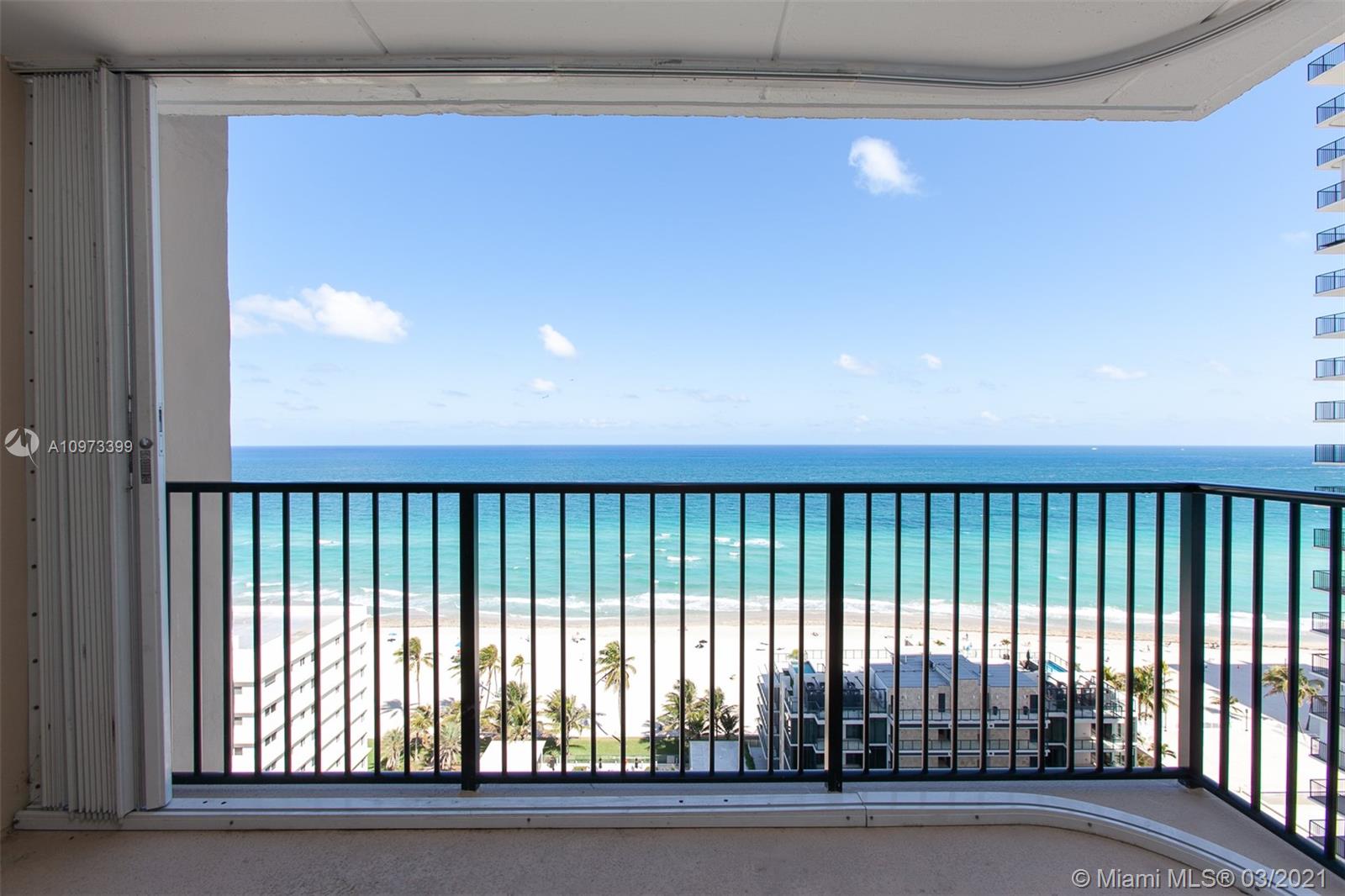 Hollywood, FL 33019,2101 S Ocean Dr #1802